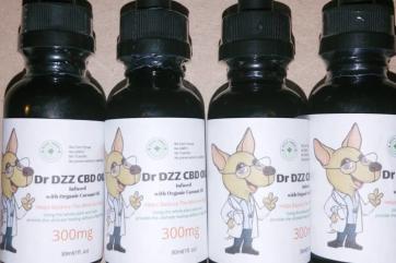 Doggie zoom zoom cbd oil vials
